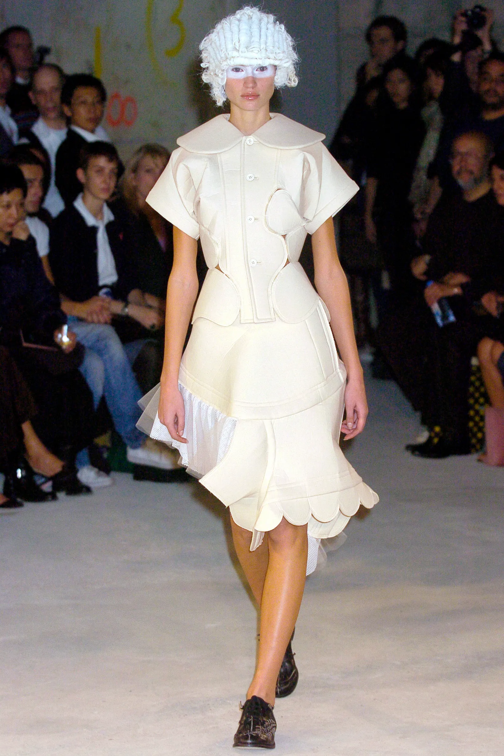 Look 11