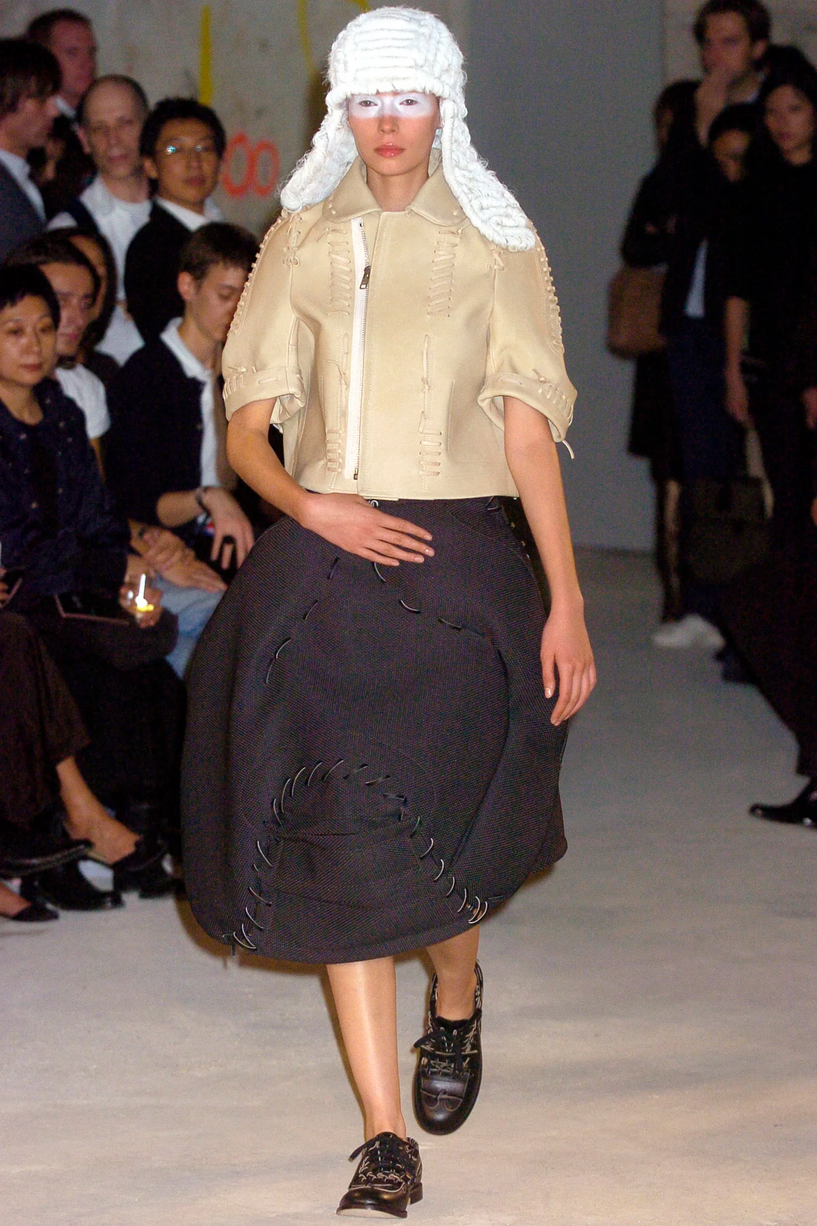 Look 13