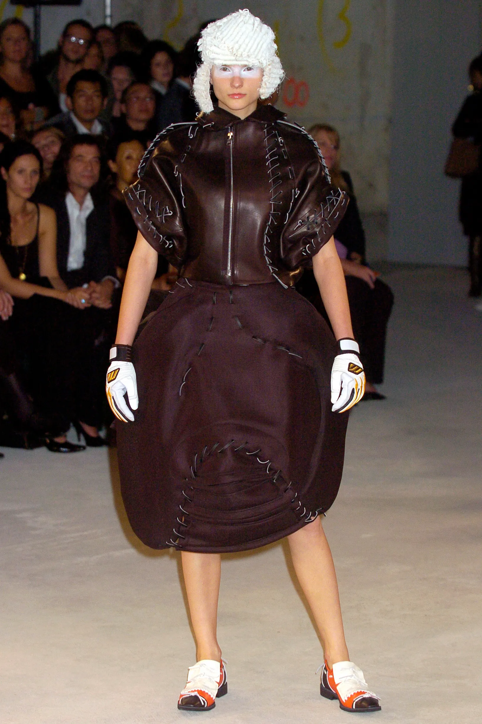 Look 15