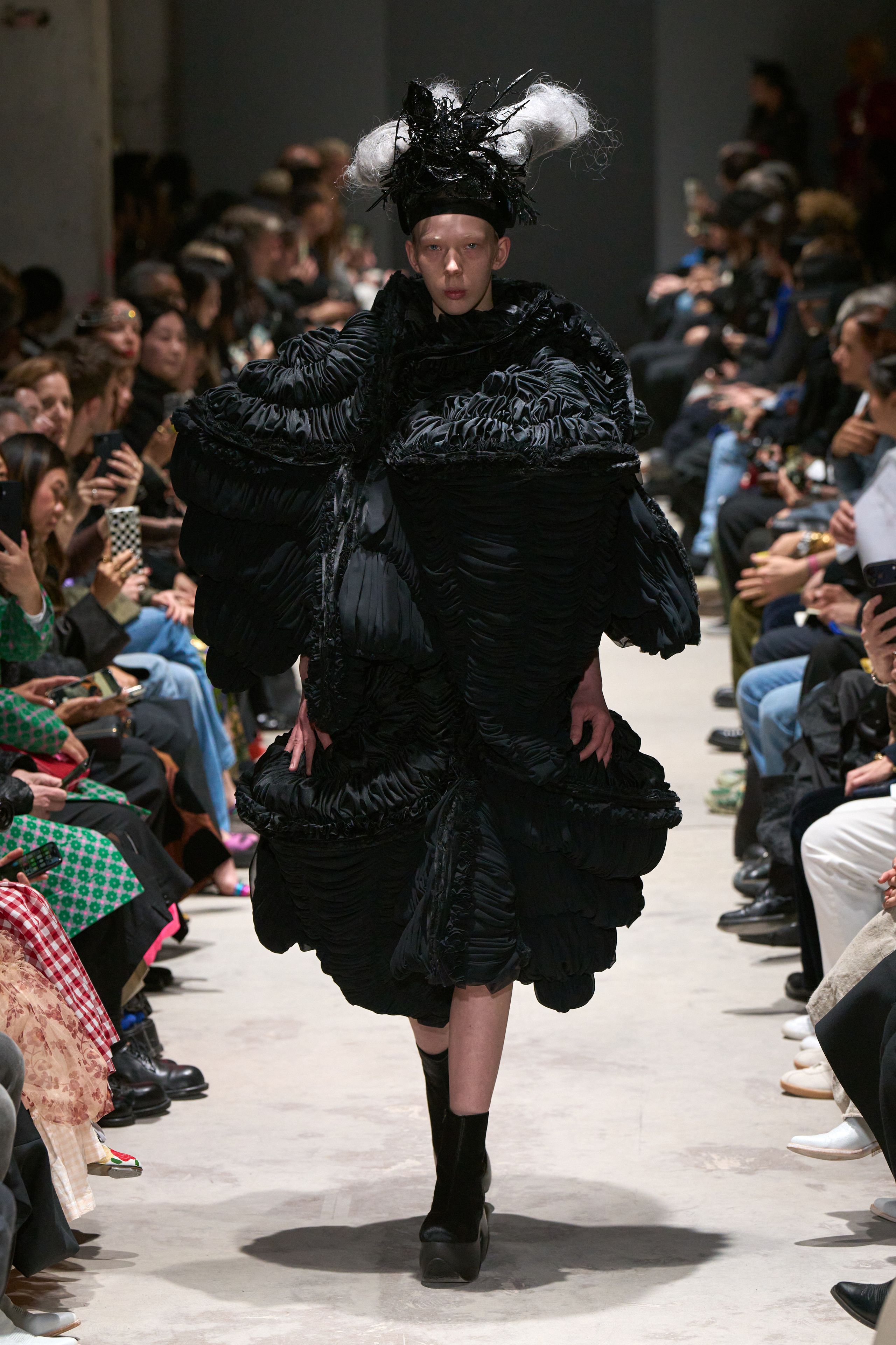 Look 13