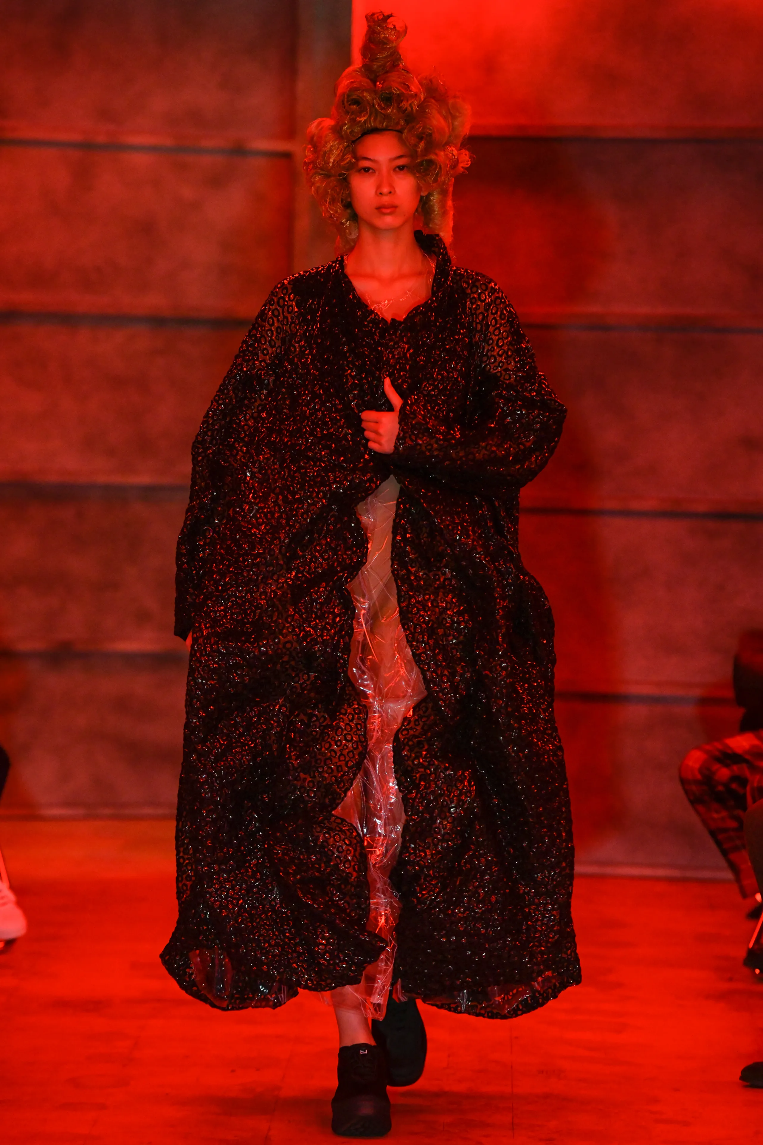 Look 13