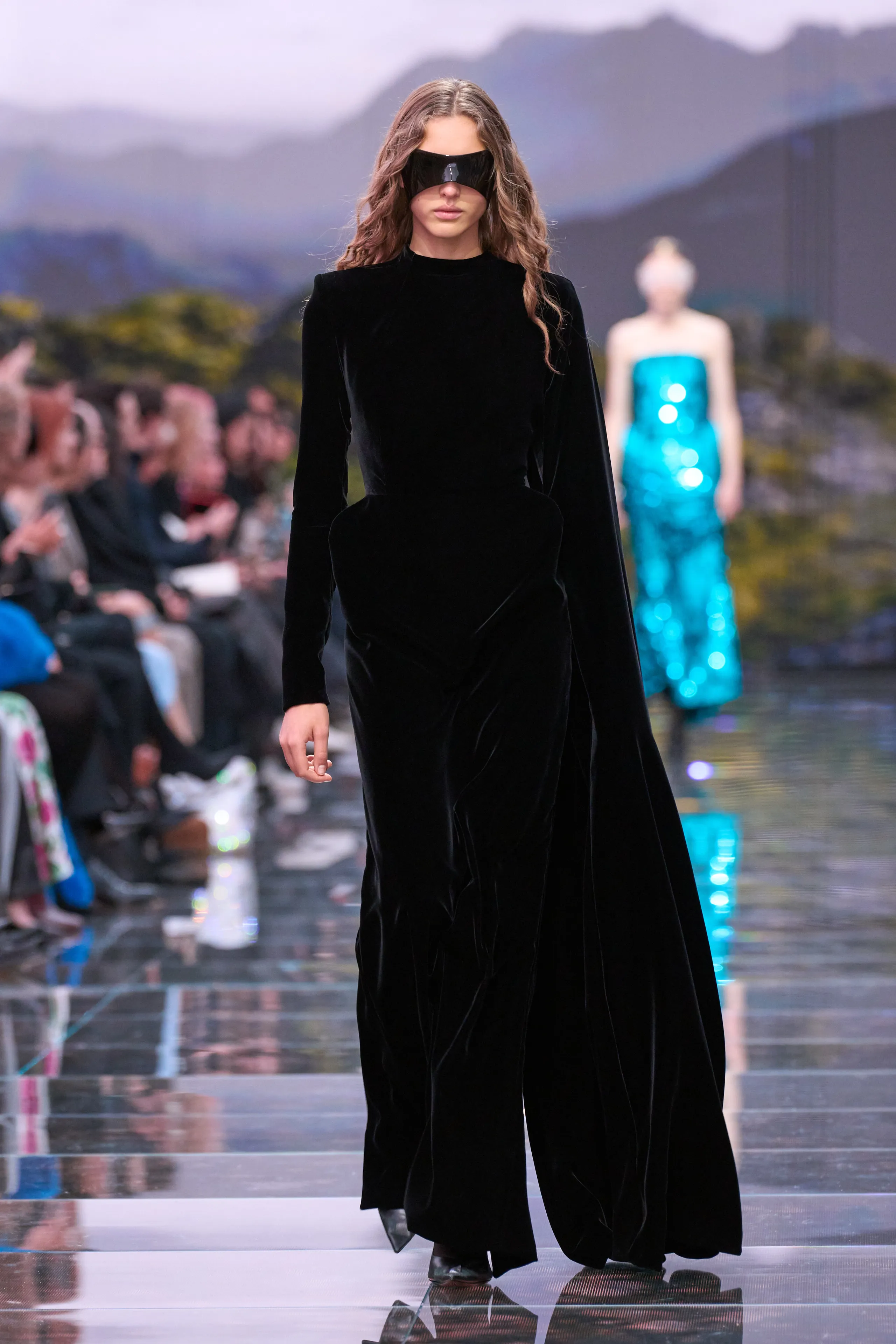 Fall 2024 Ready-to-Wear