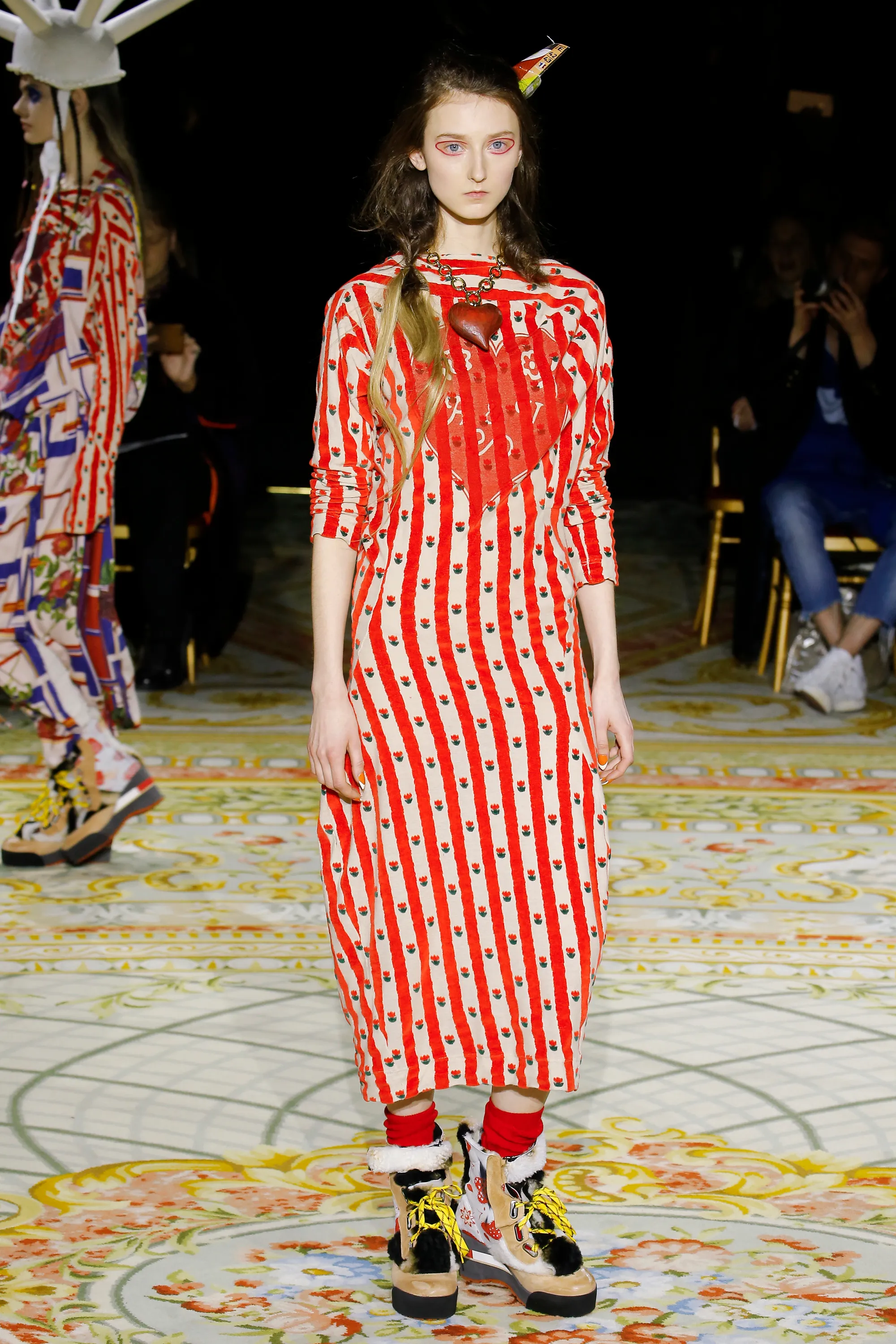Look 02