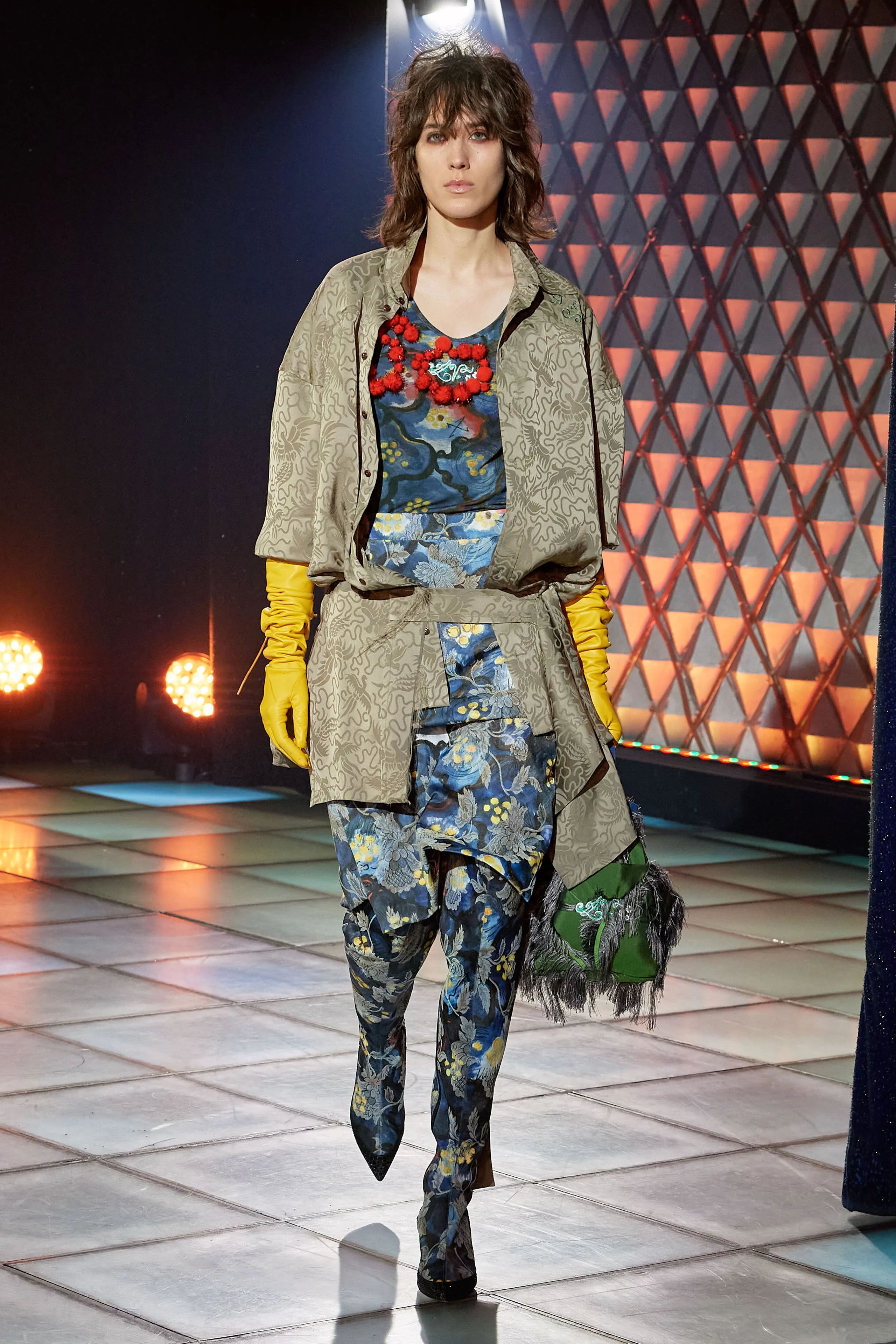 Look 02
