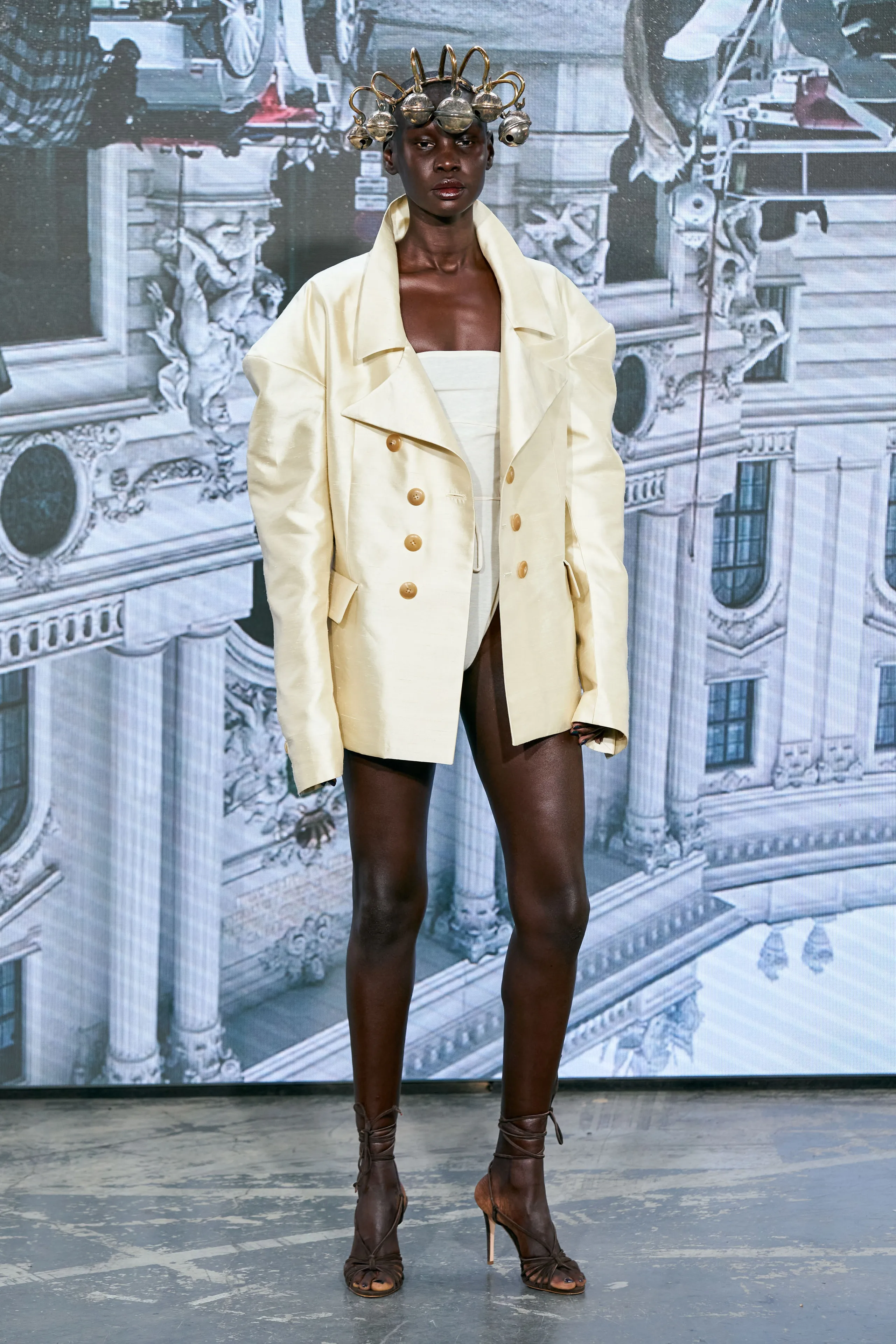 Look 09