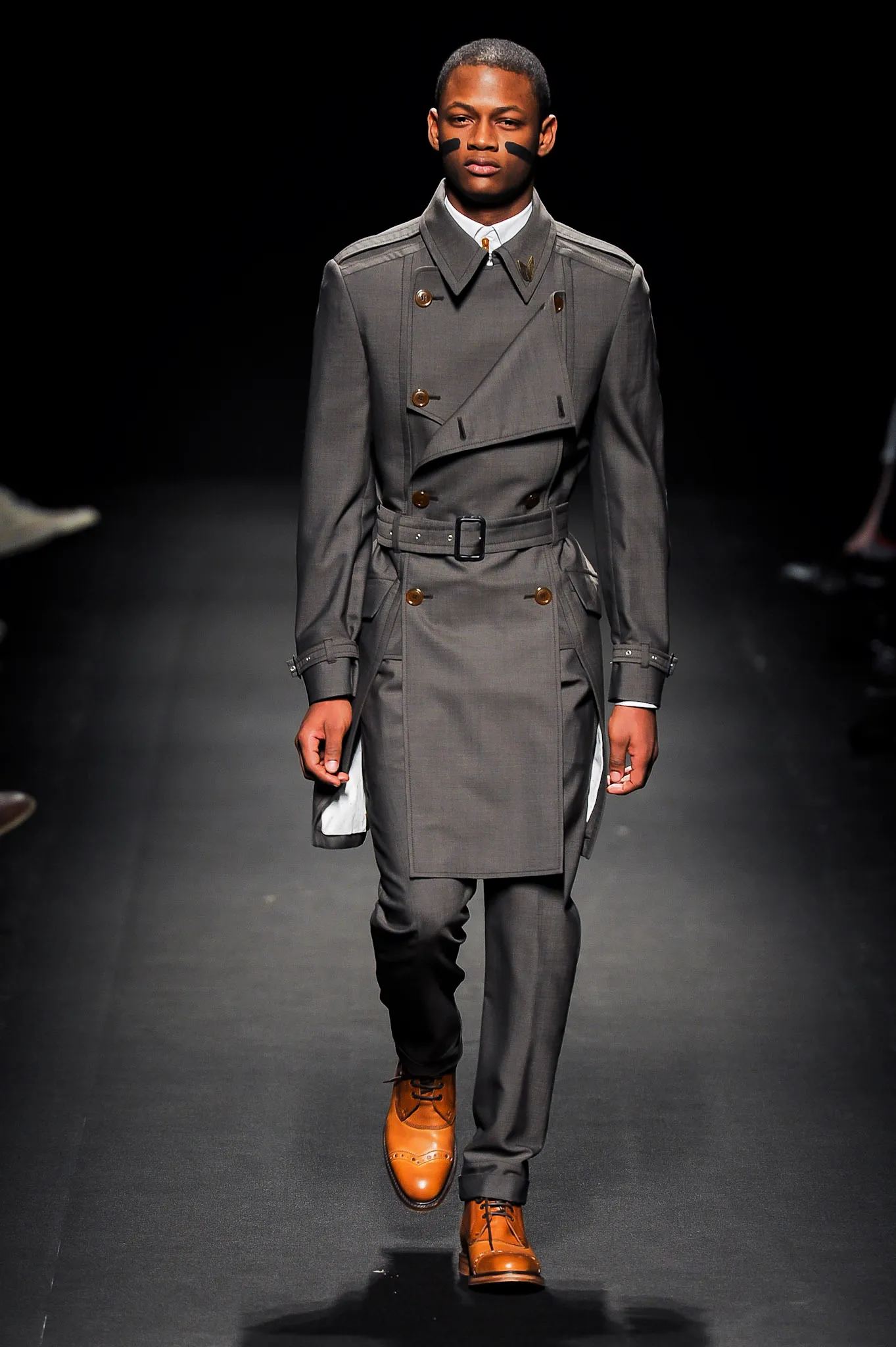 Look 03