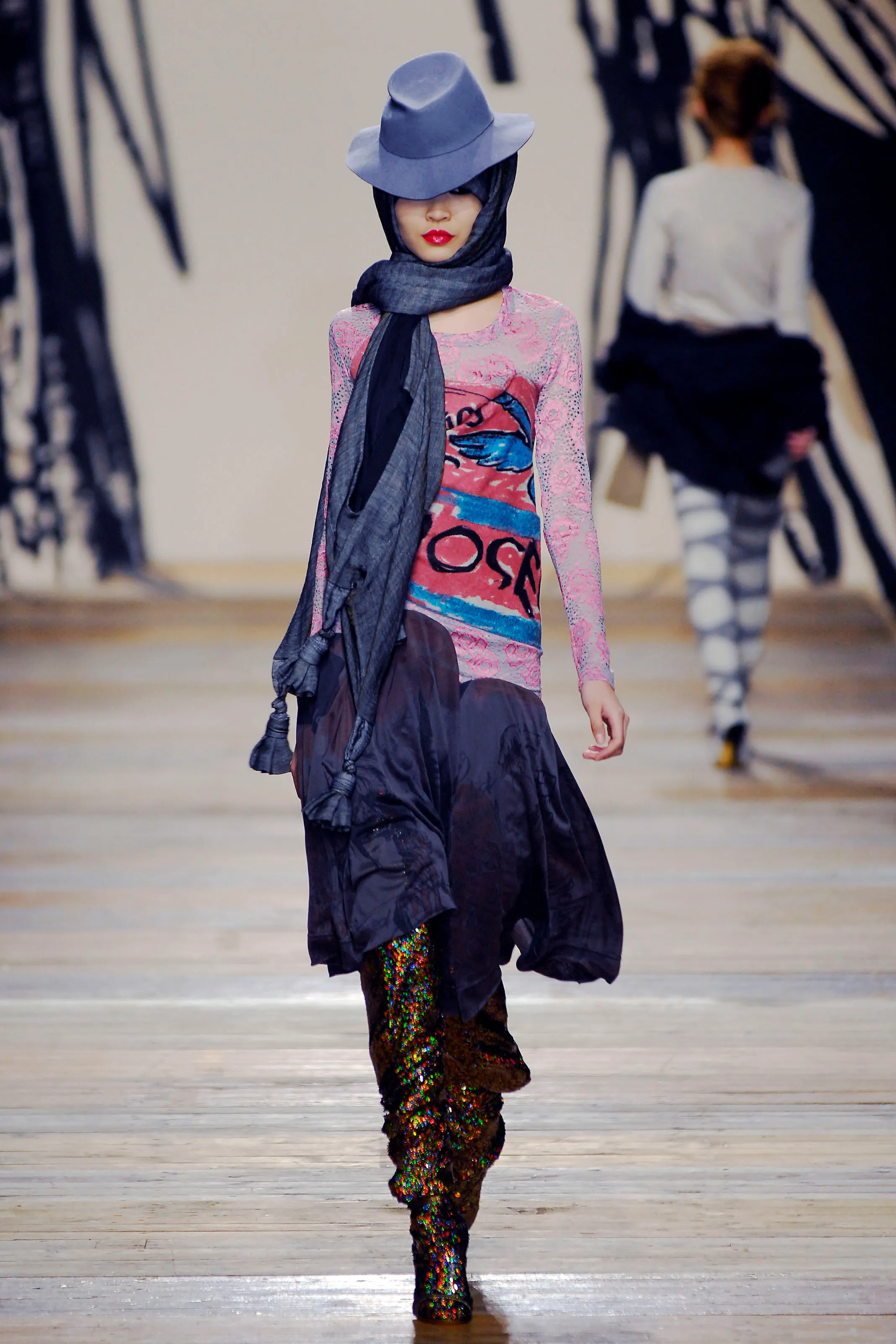 Look 02
