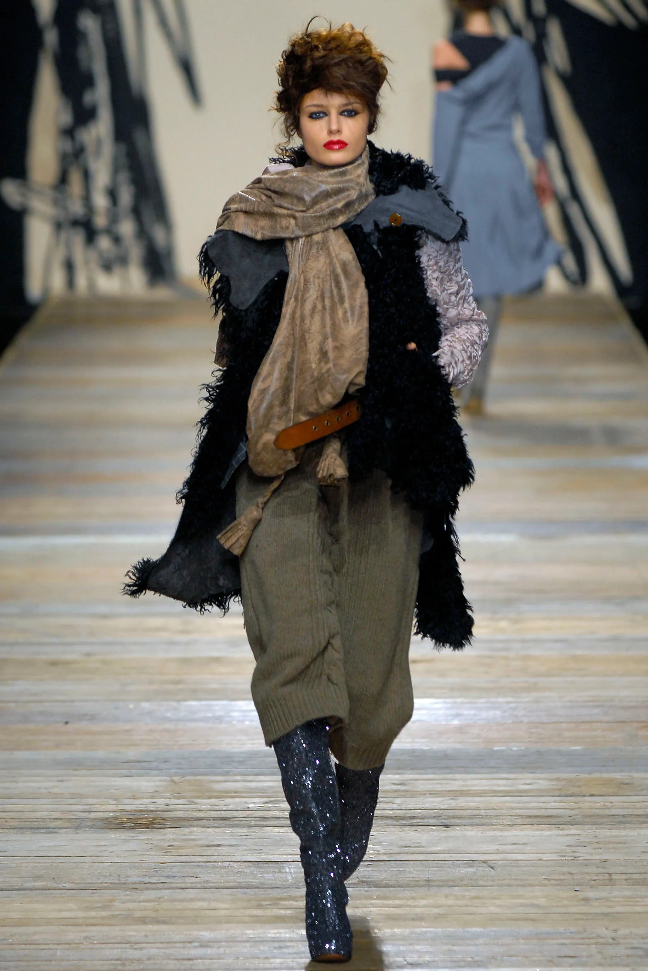 Look 09