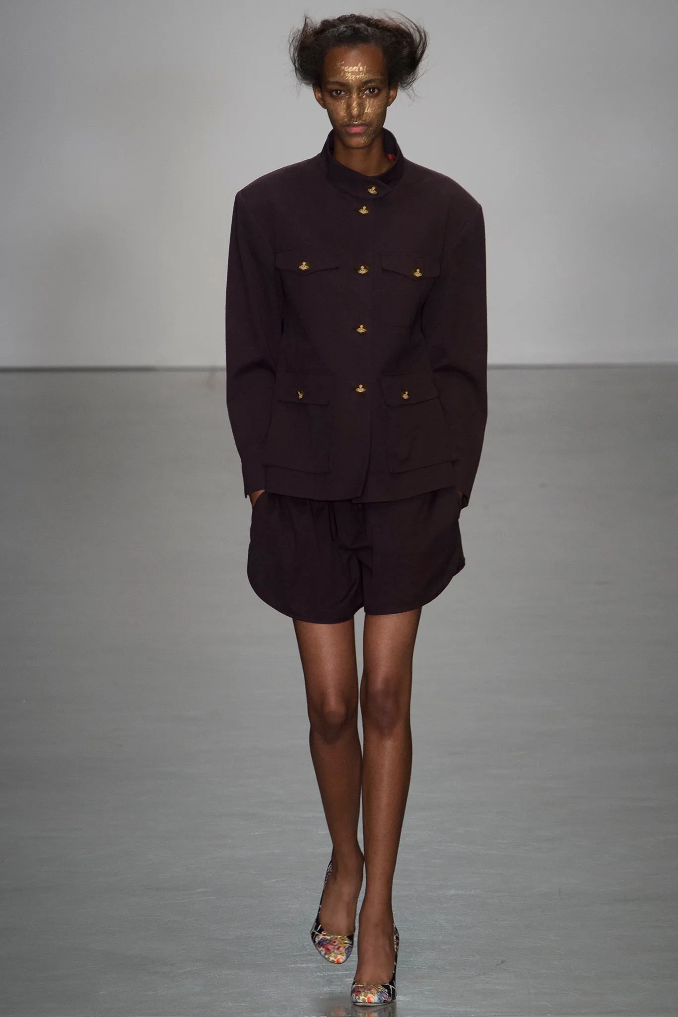 Look 09