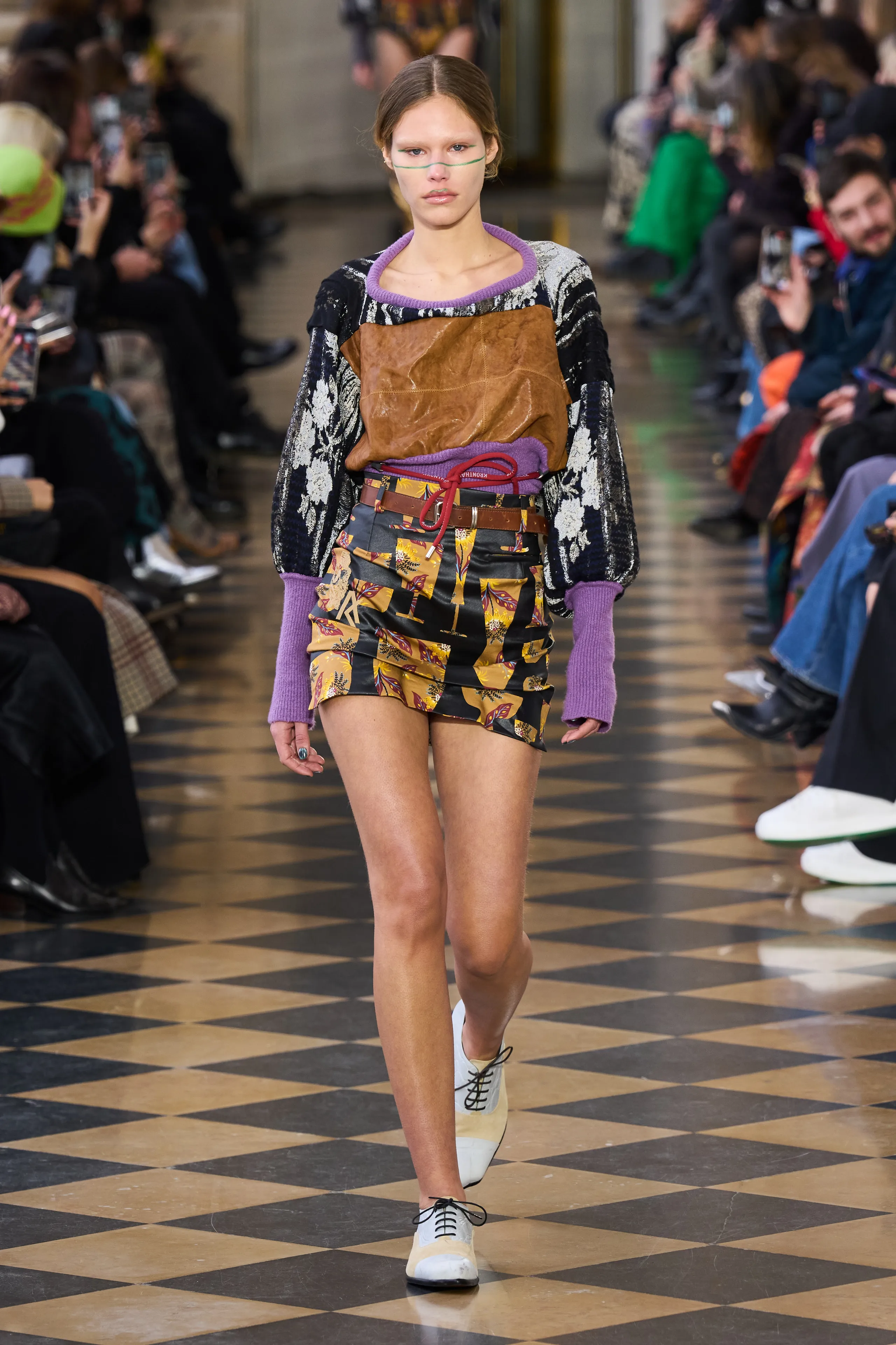 Look 05