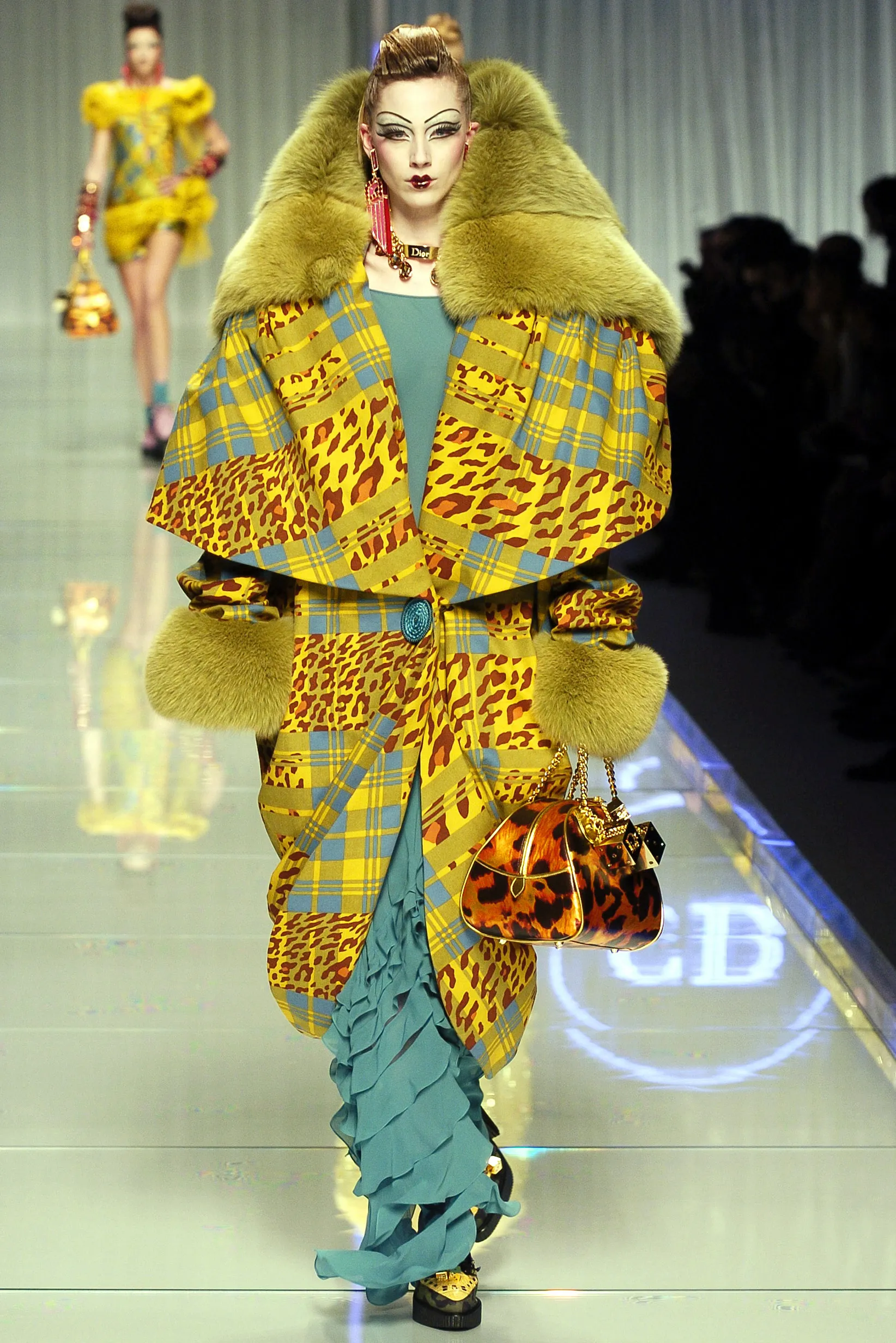 Look 06