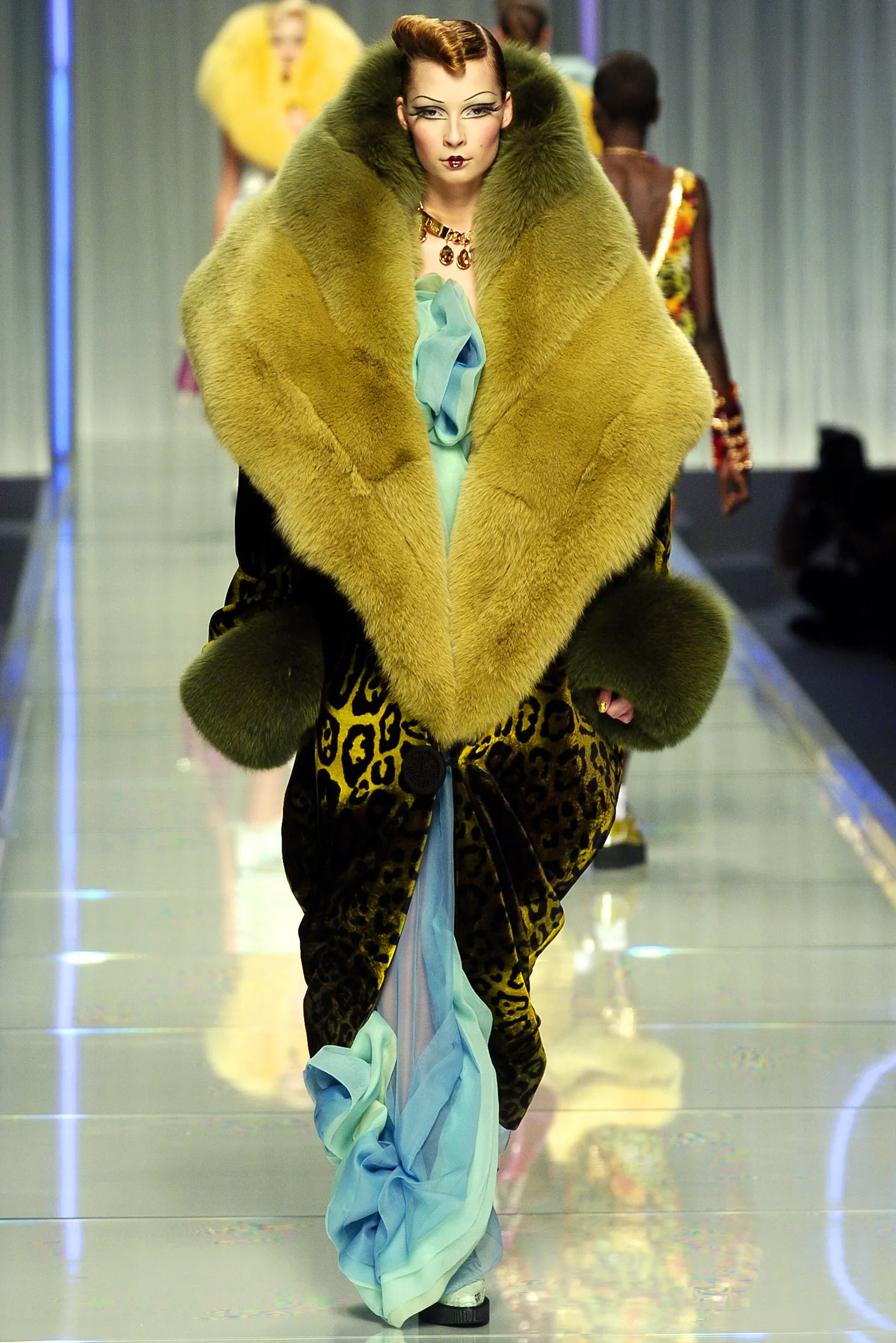 Look 09