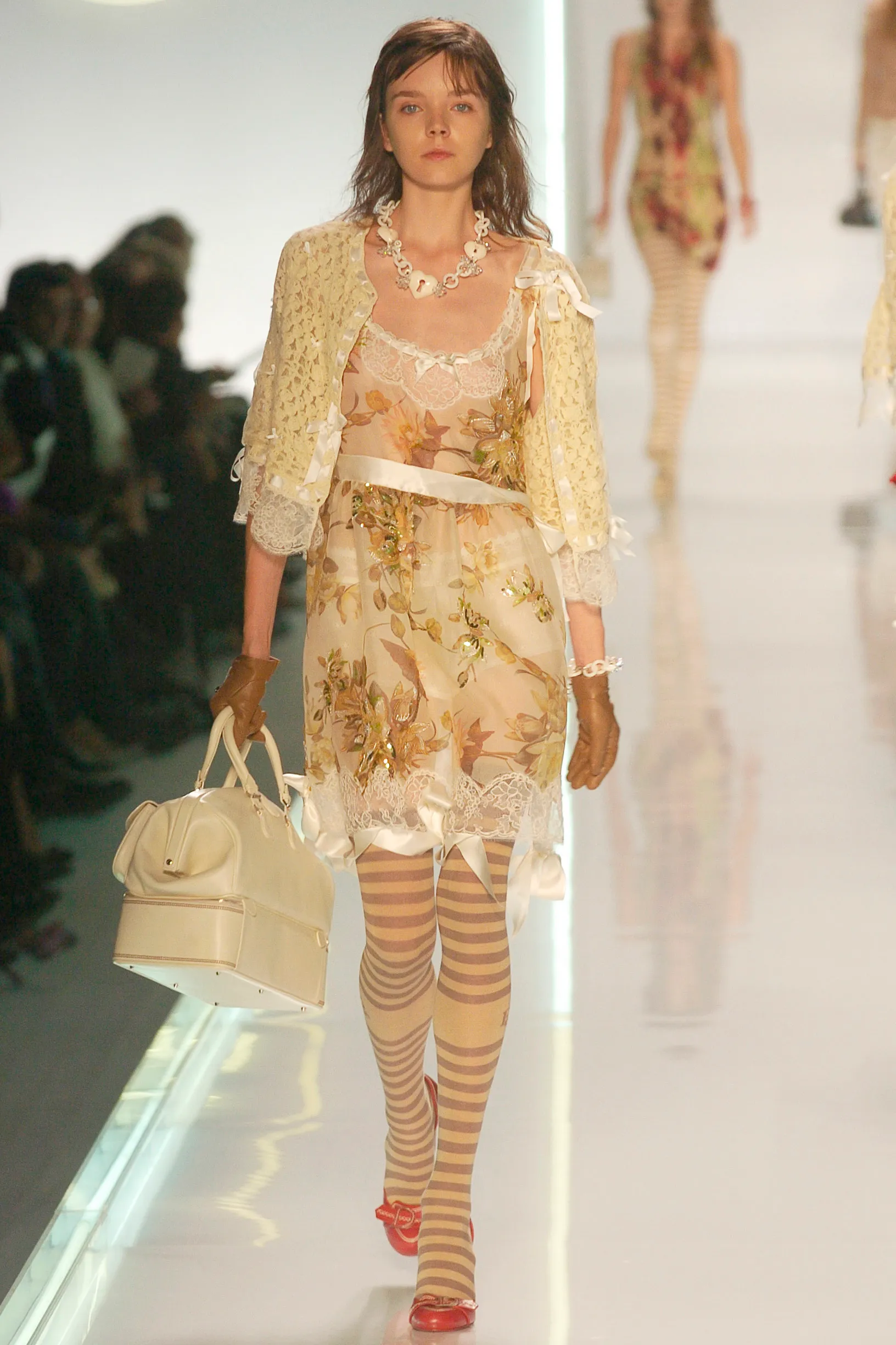 Look 09
