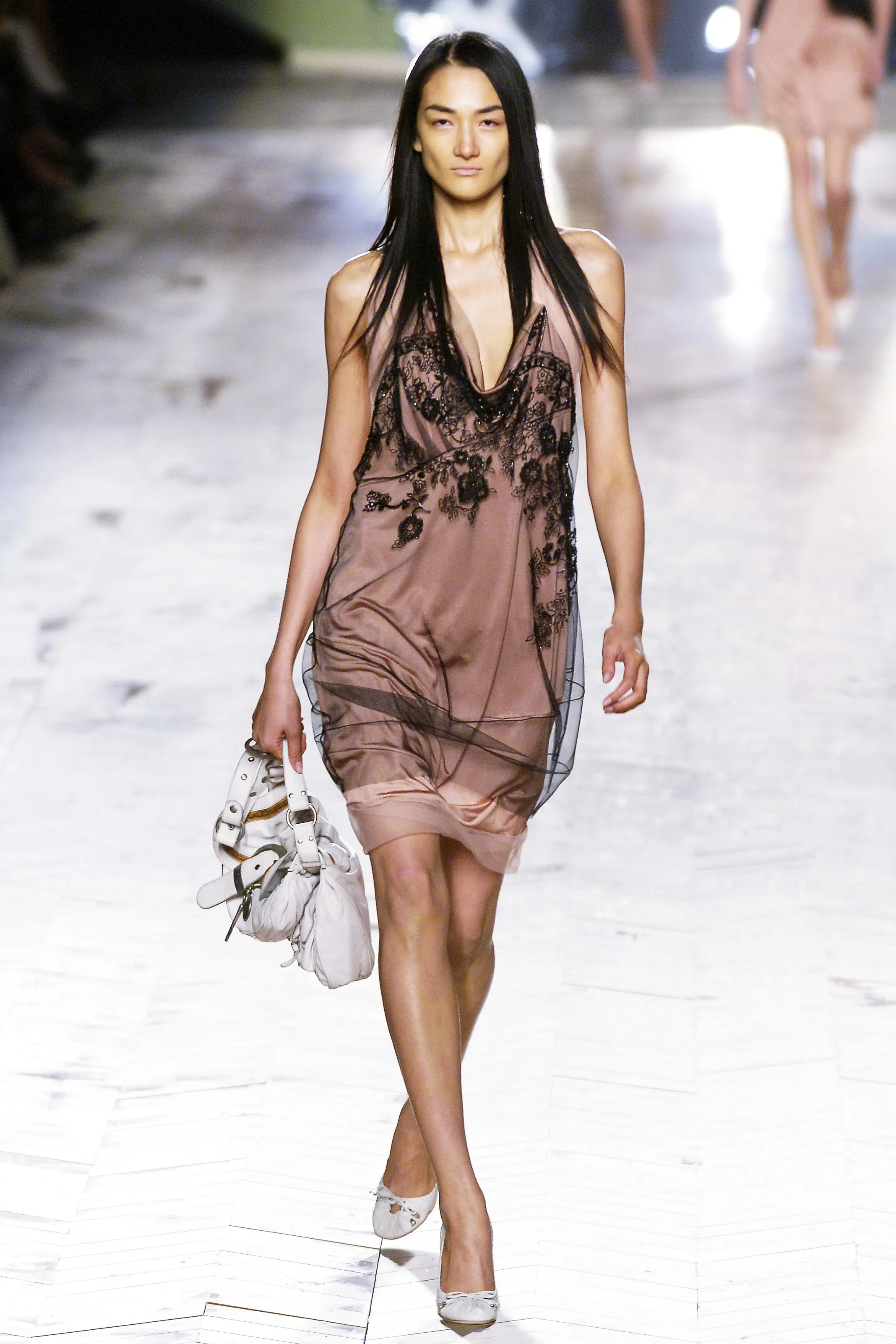 Look 04