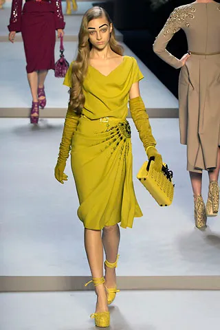 Look 09