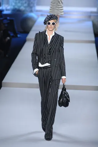Look 01