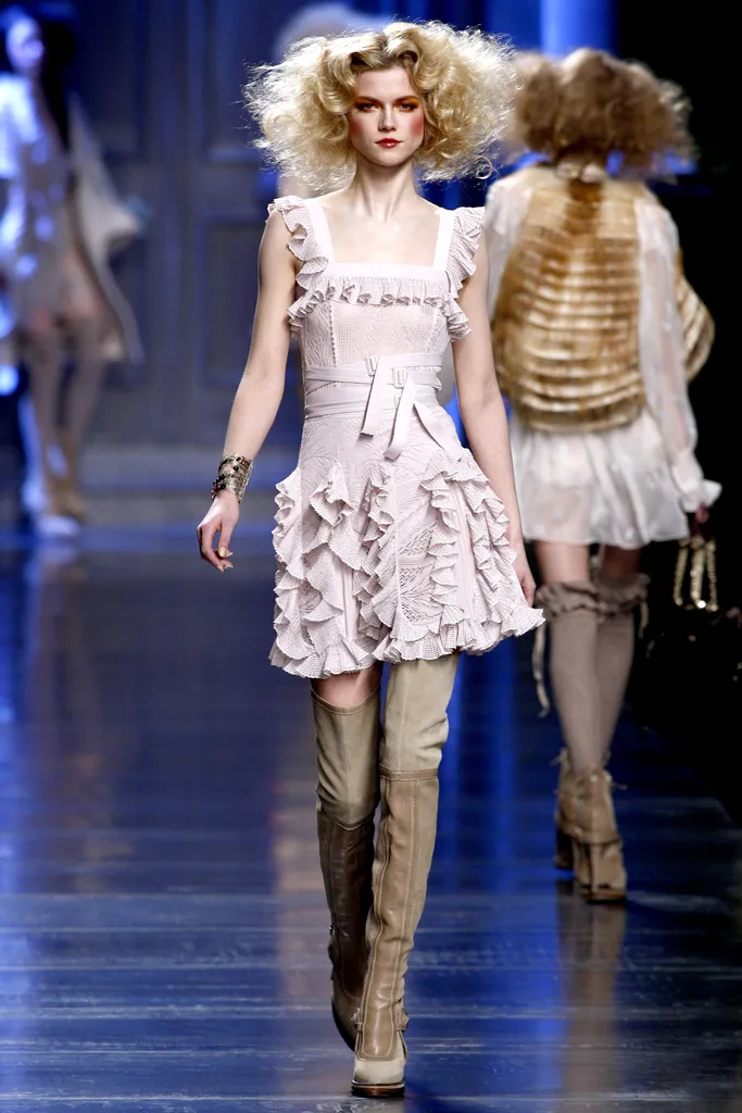 Look 09