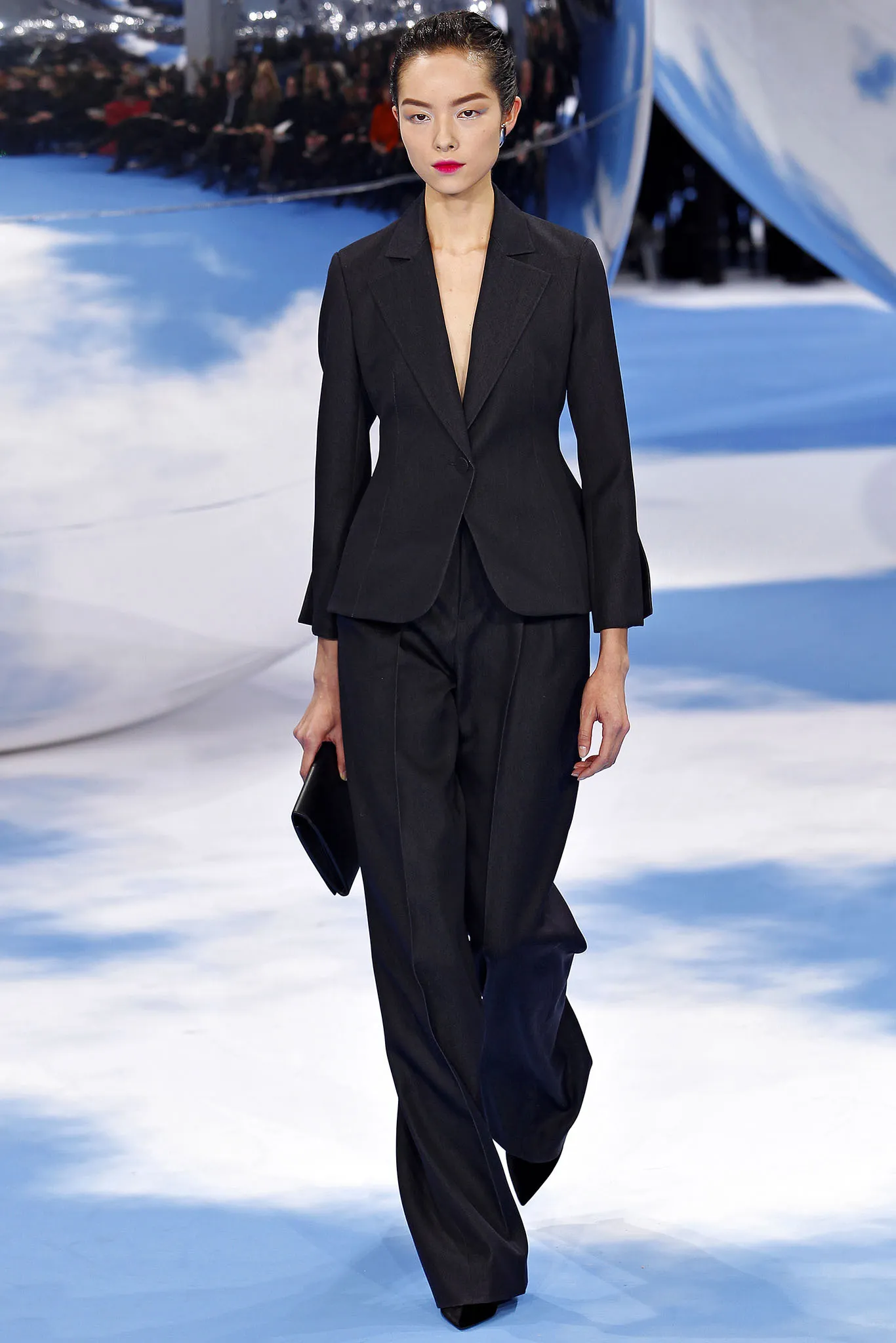 Look 06