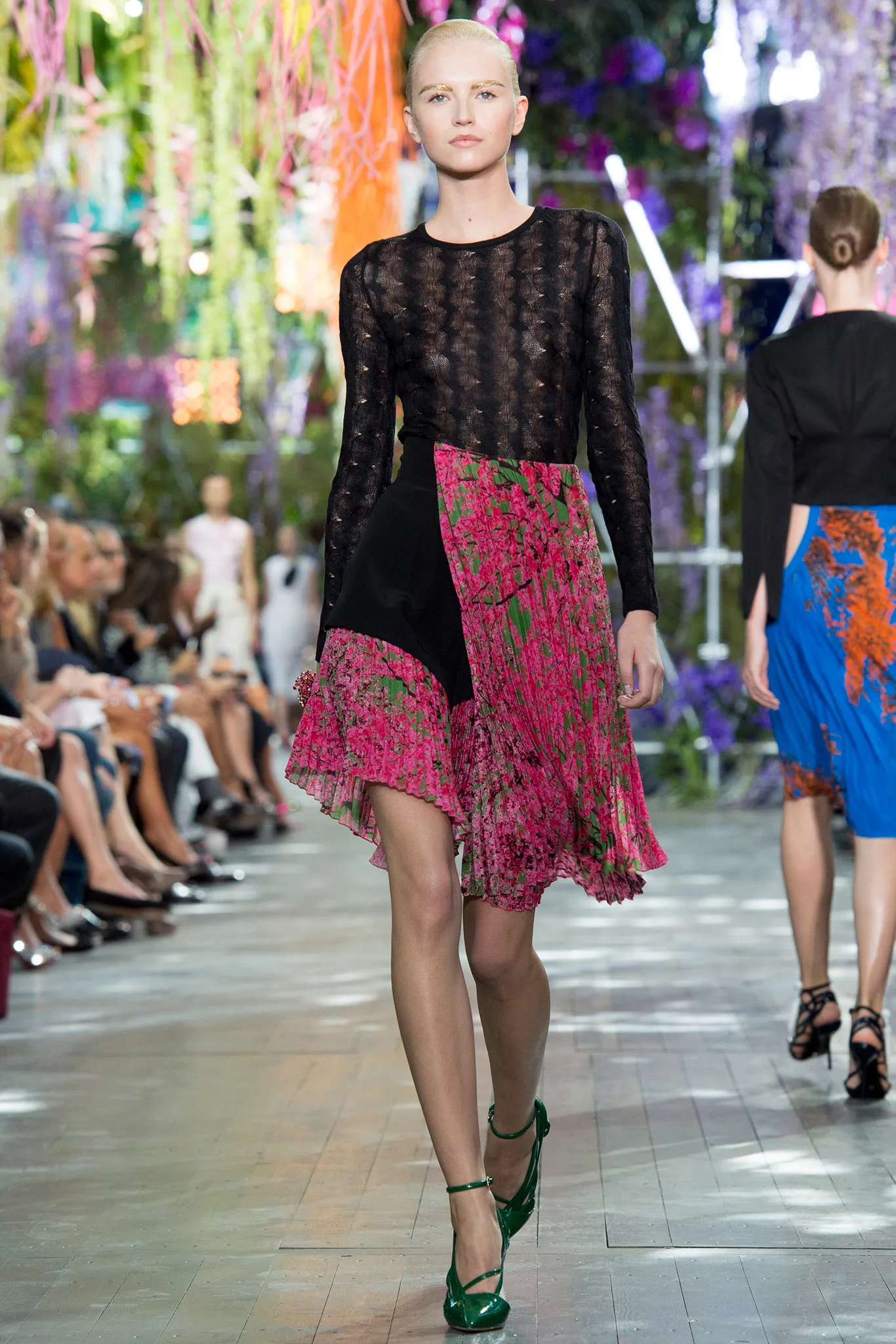 Look 04