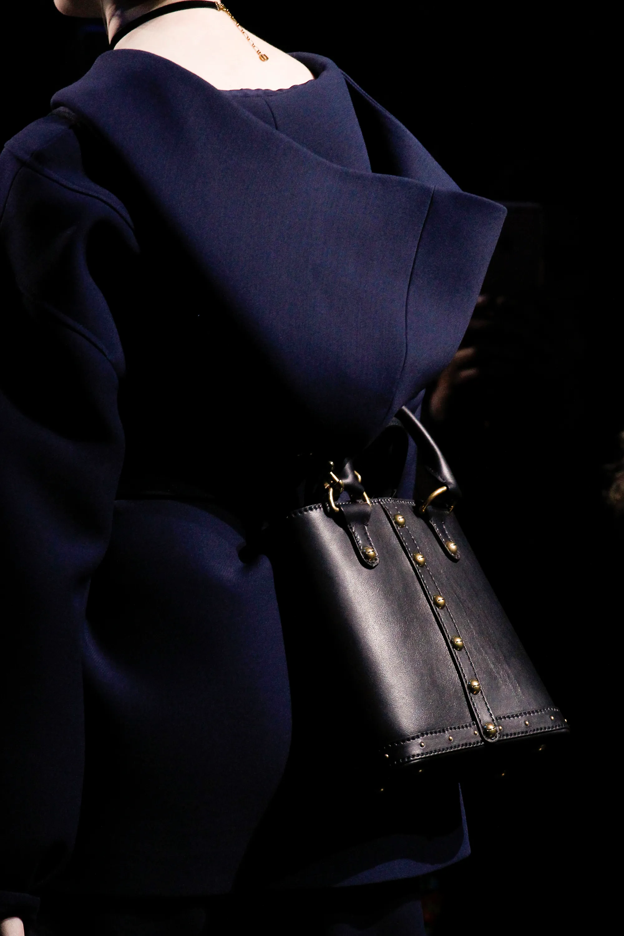 Look 02