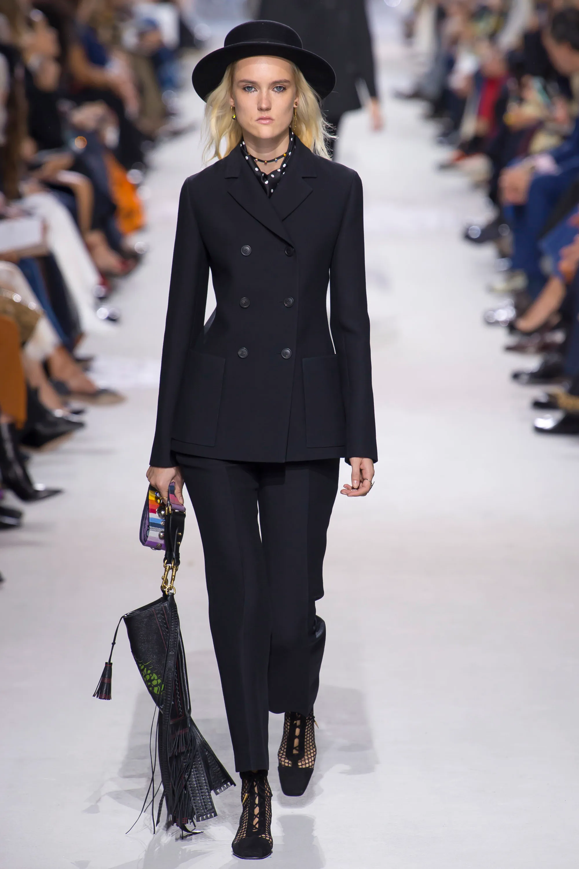 Look 05
