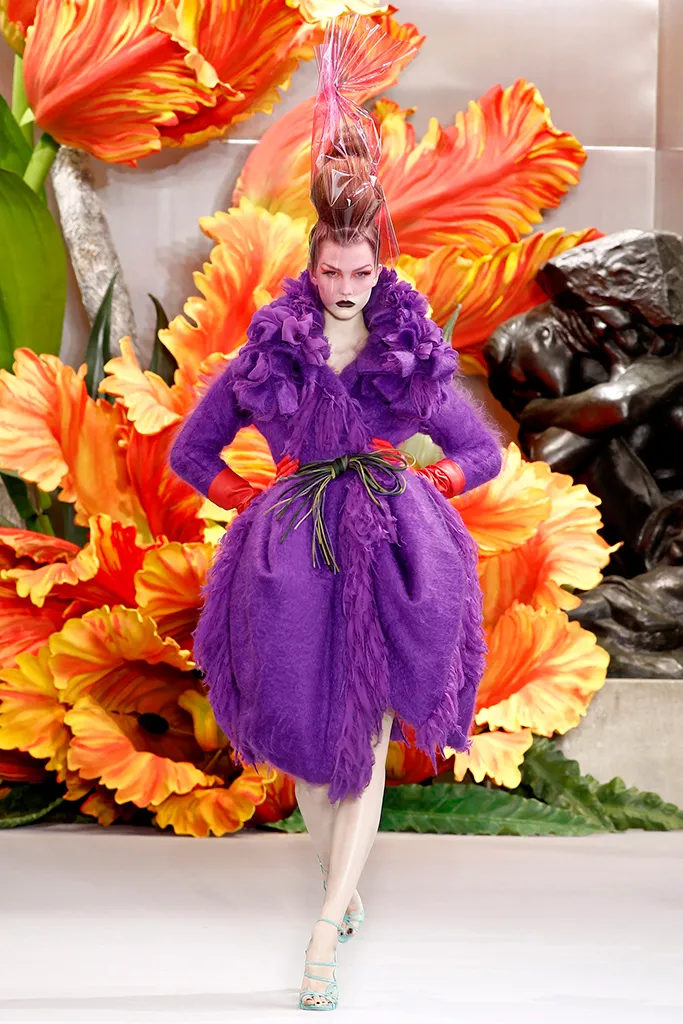 Look 01