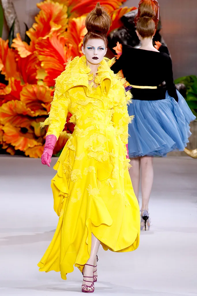 Look 04
