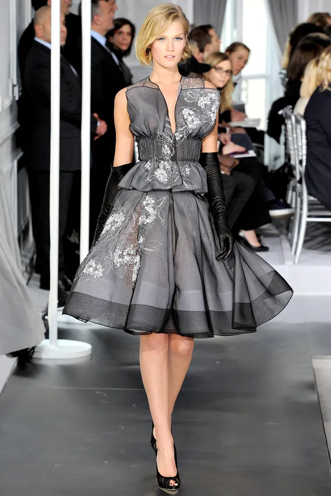 Look 04