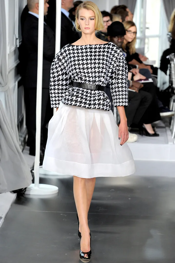 Look 06