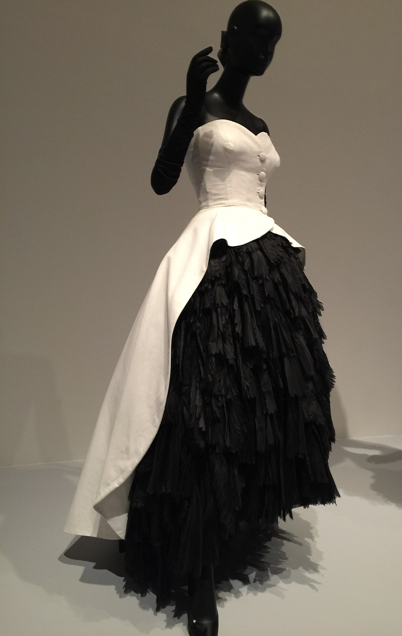 Cristóbal Balenciaga 1951 春夏晚装（对照素材）