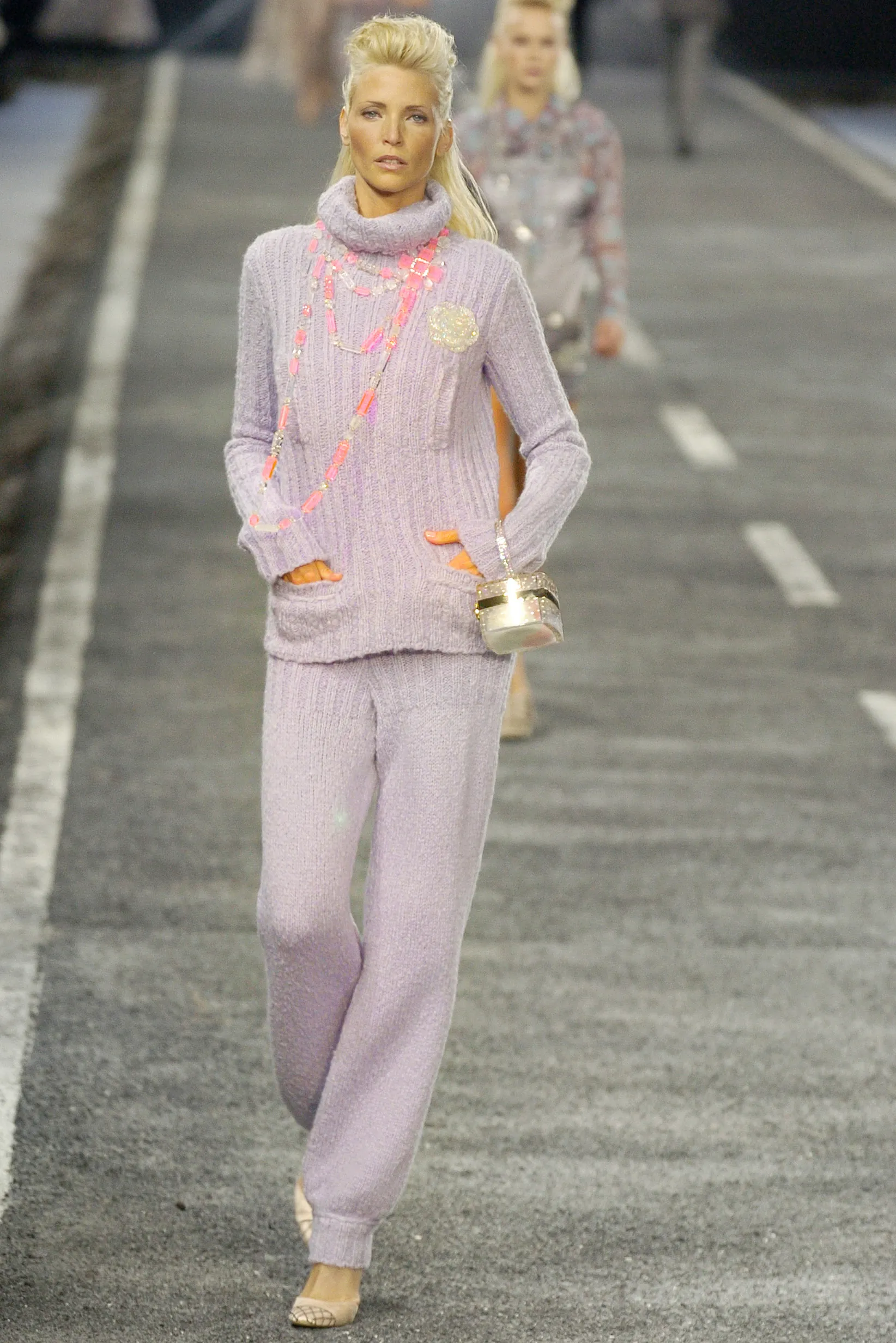 Look 09