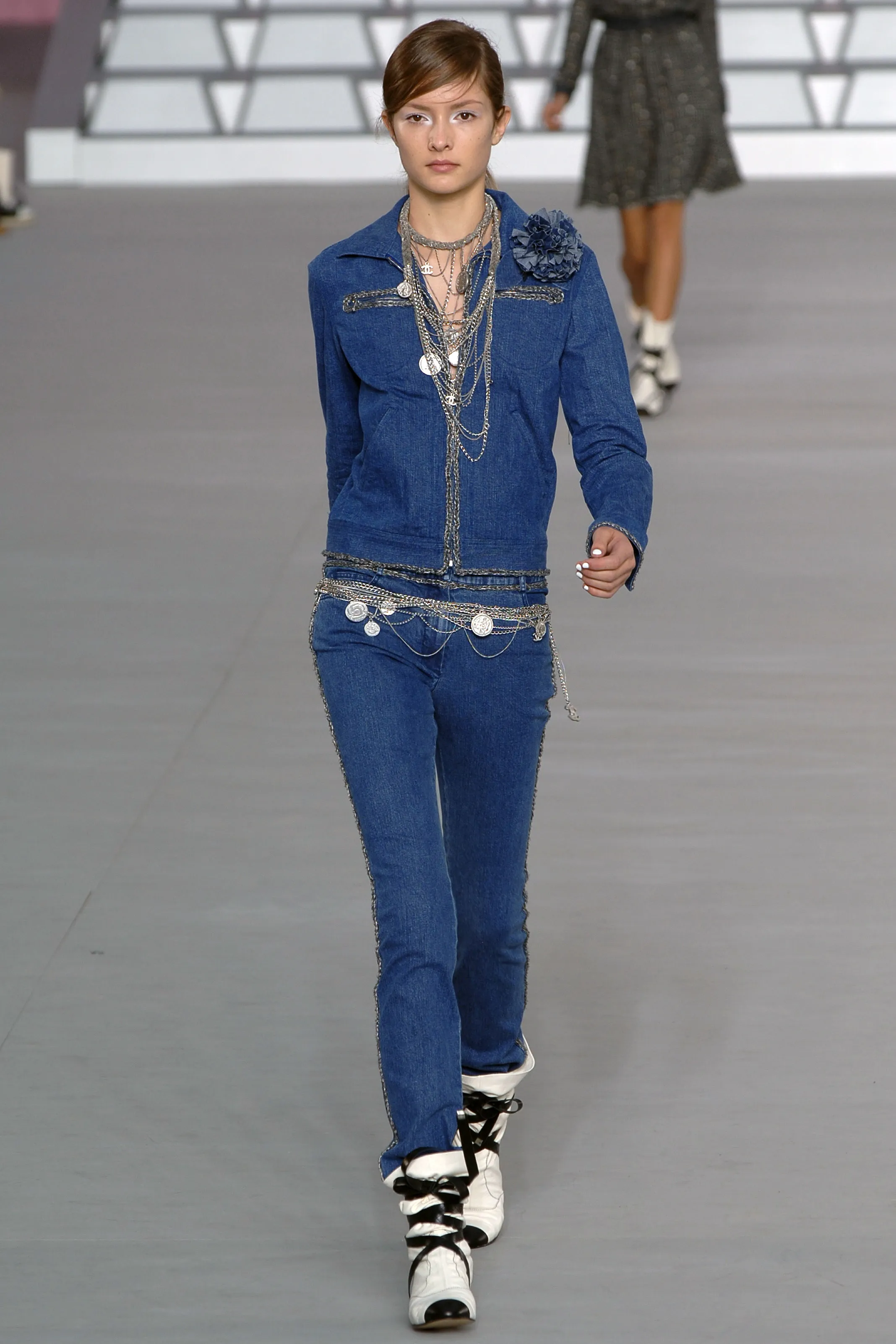 Look 06