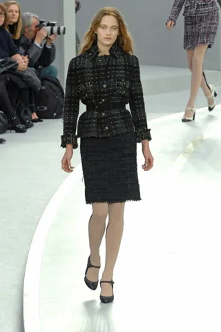 Look 04