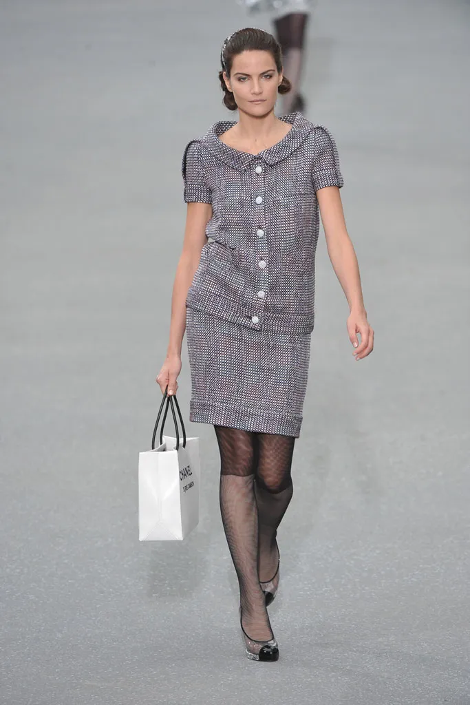 Look 09
