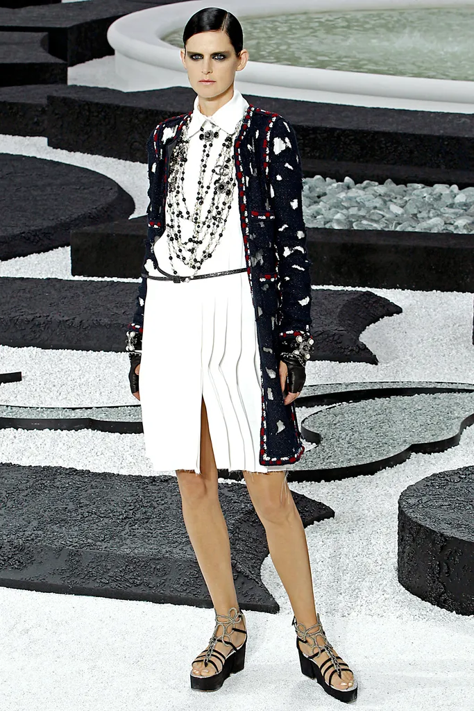 Spring 2011 Ready-to-Wear