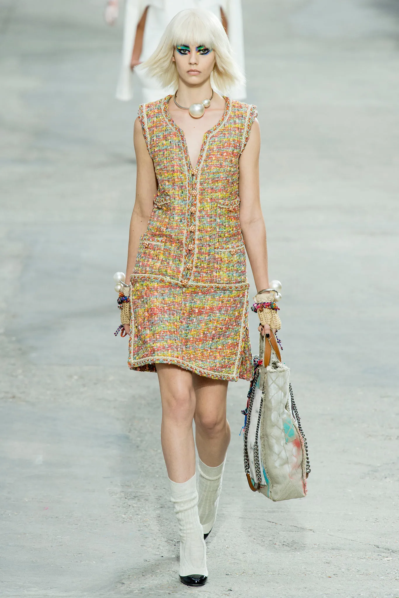 Look 06