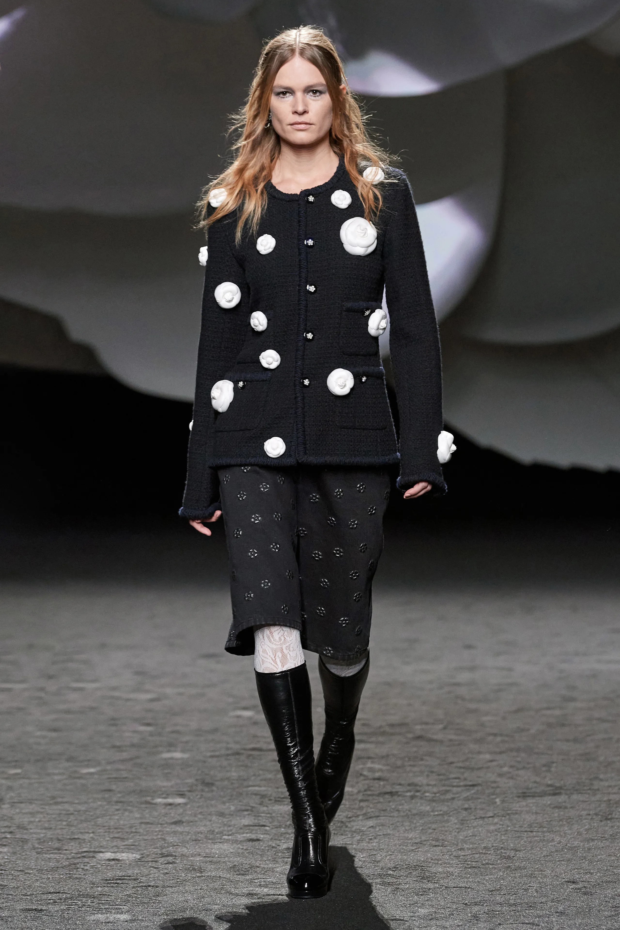 Look 09
