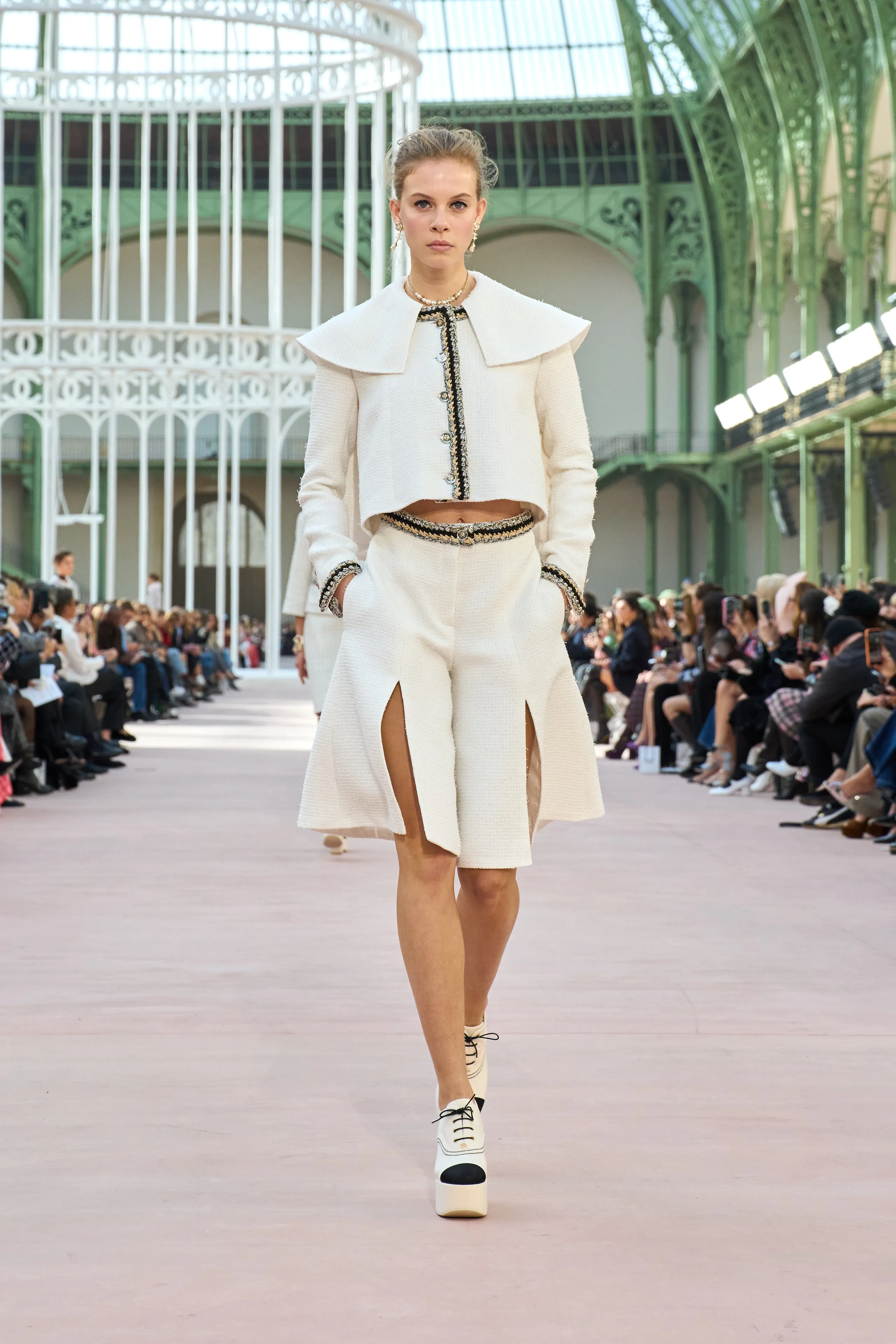 Look 04