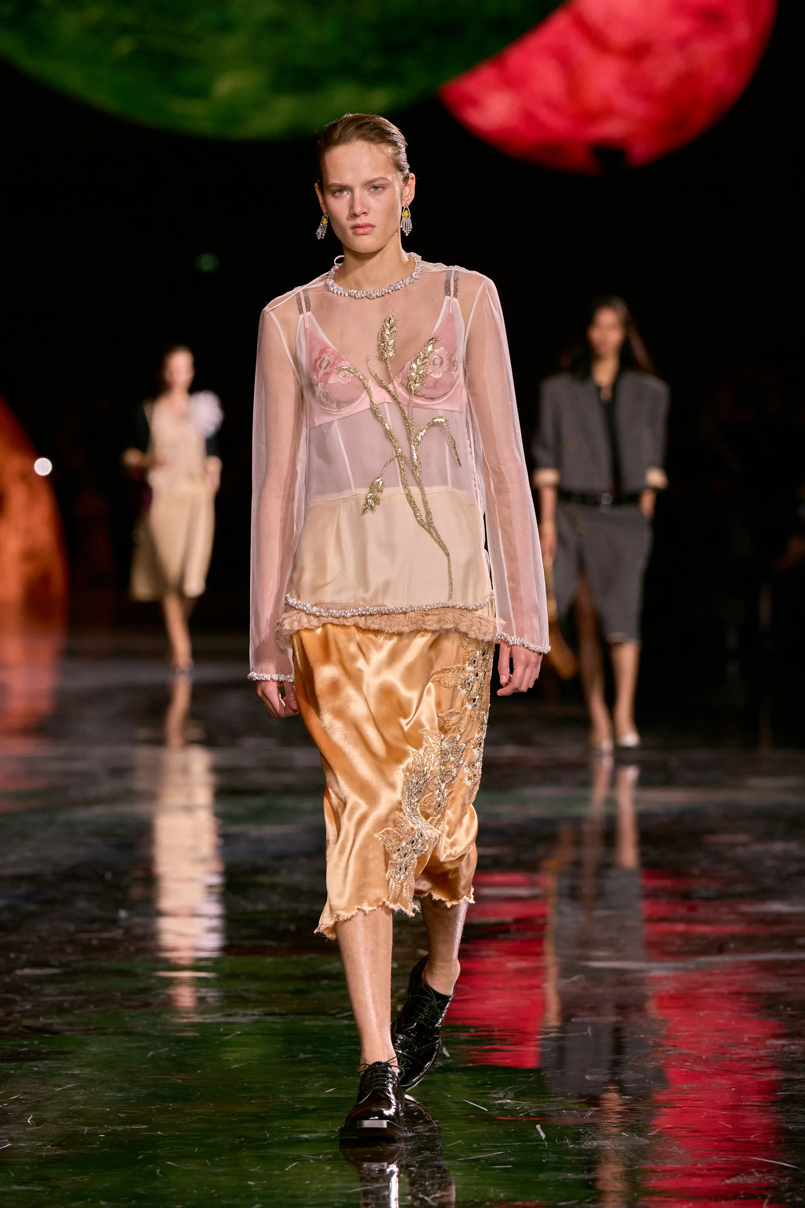 Look 05