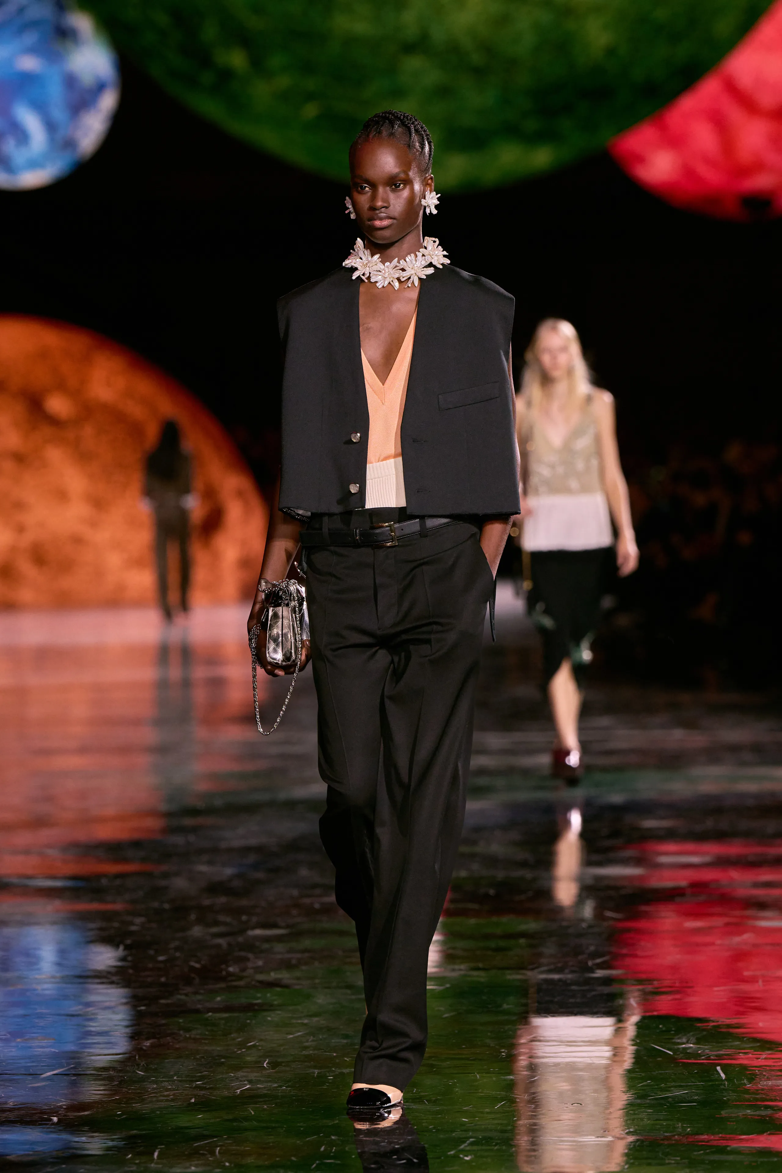 Look 09