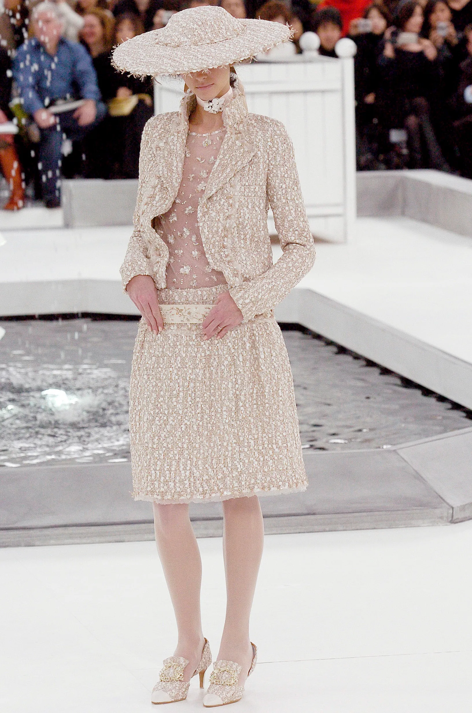 Look 02