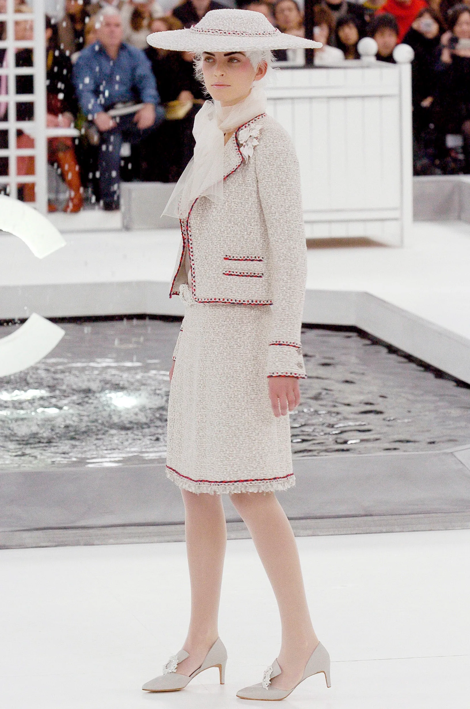Look 03