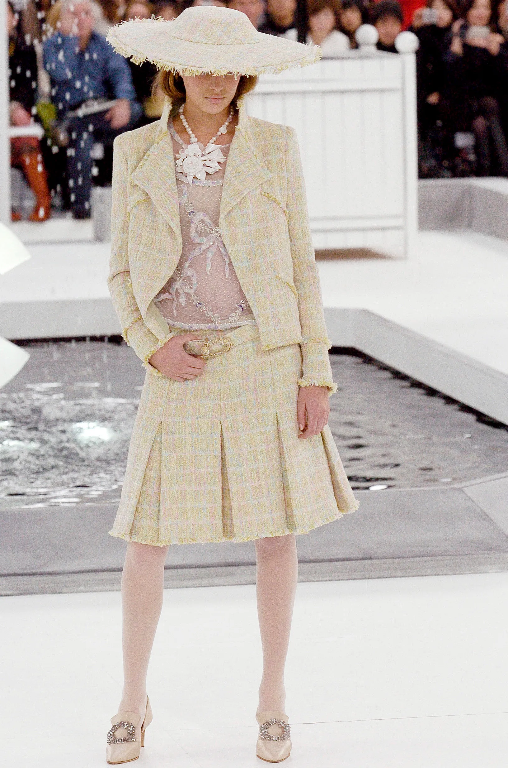 Look 06