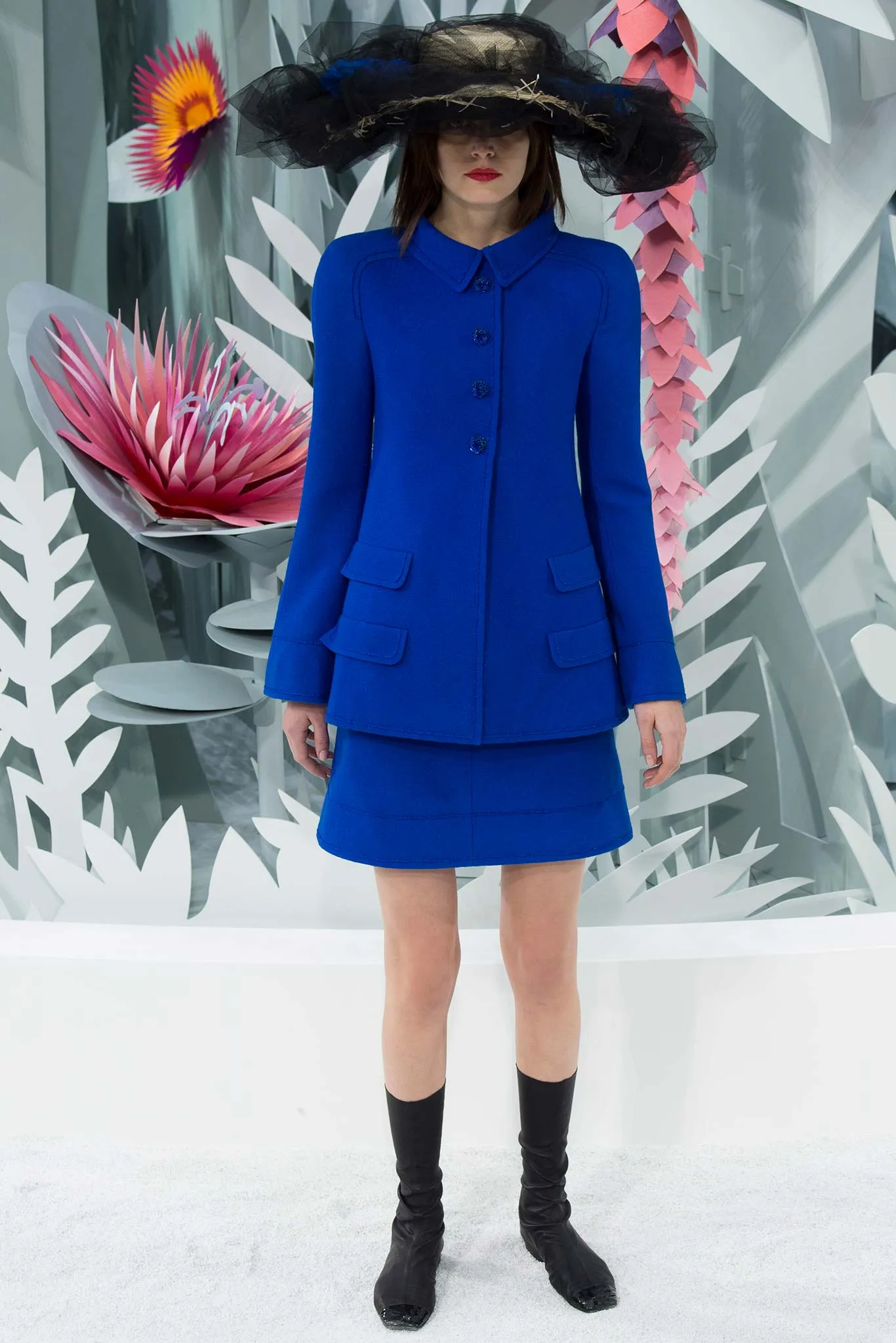 Look 02